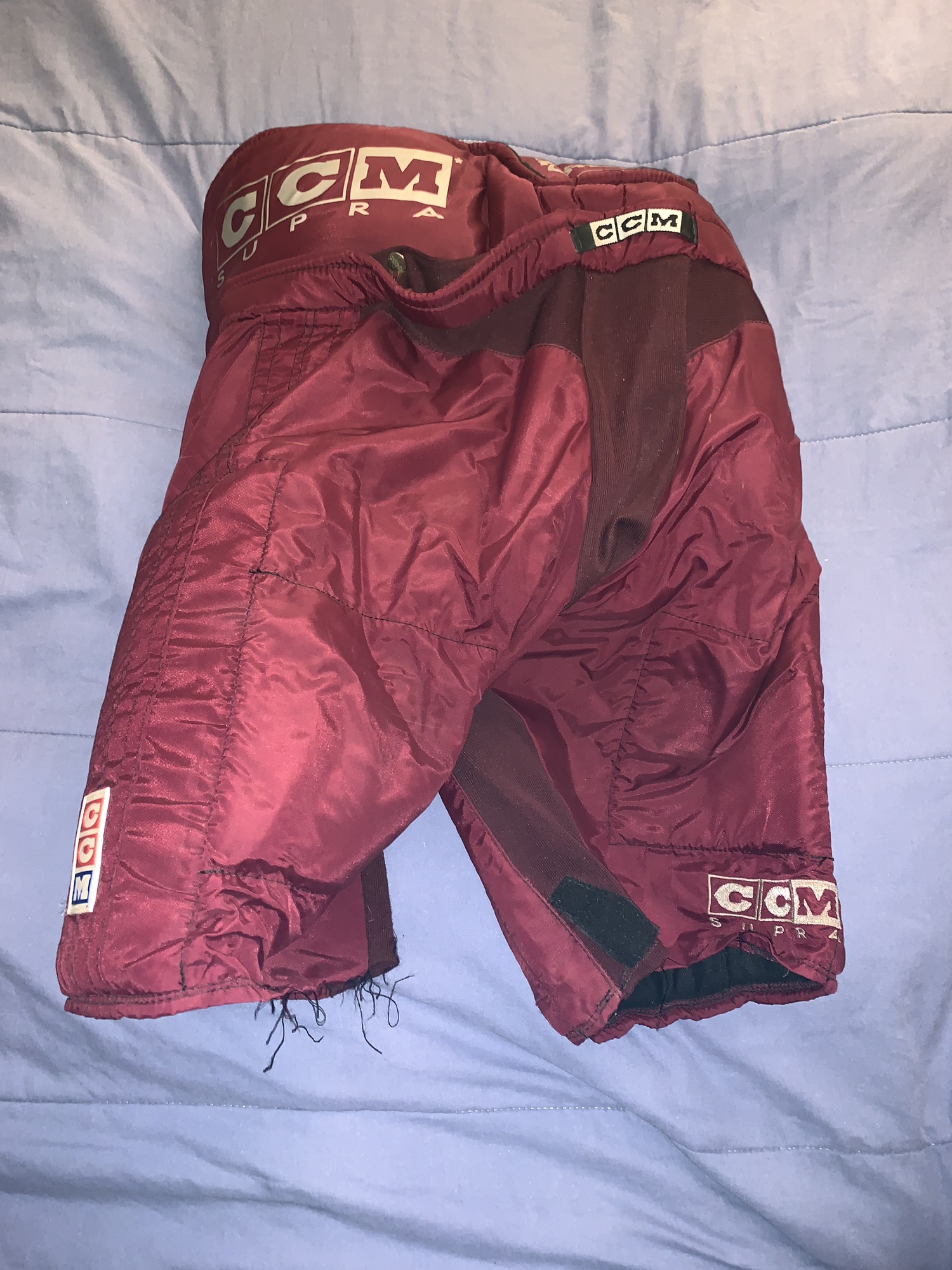 CCM Maroon/Burgundy MHP520S.SP Hockey Pants Large SidelineSwap