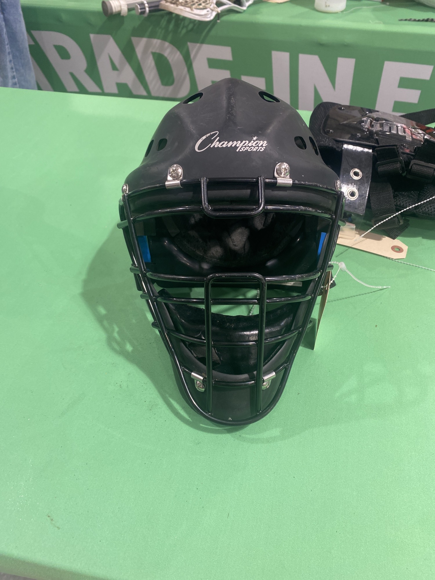 Champion Sports Youth Catcher's Mask SidelineSwap