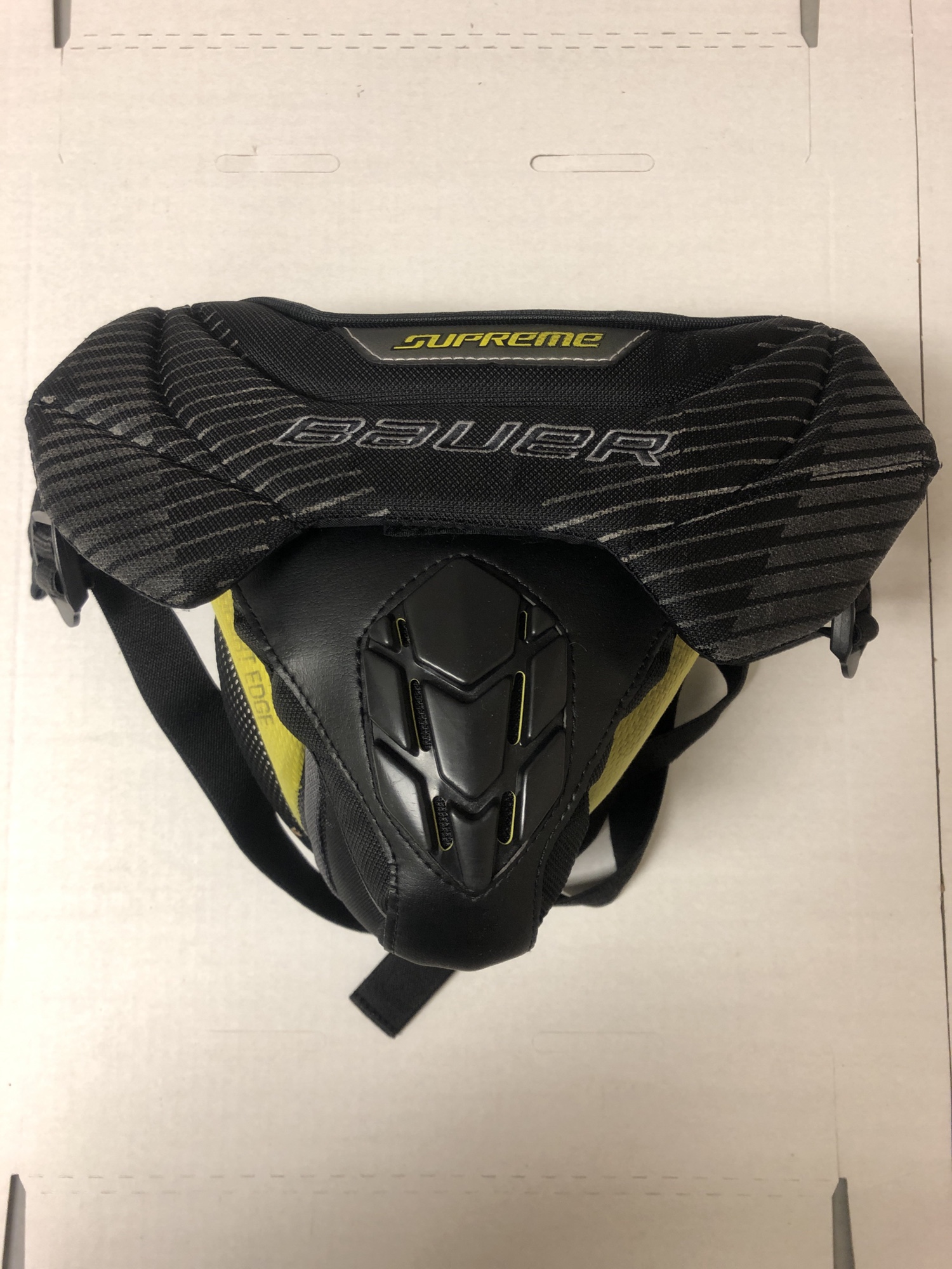 Senior Bauer Supreme S18 Hockey Goalie Jock sr goal SidelineSwap