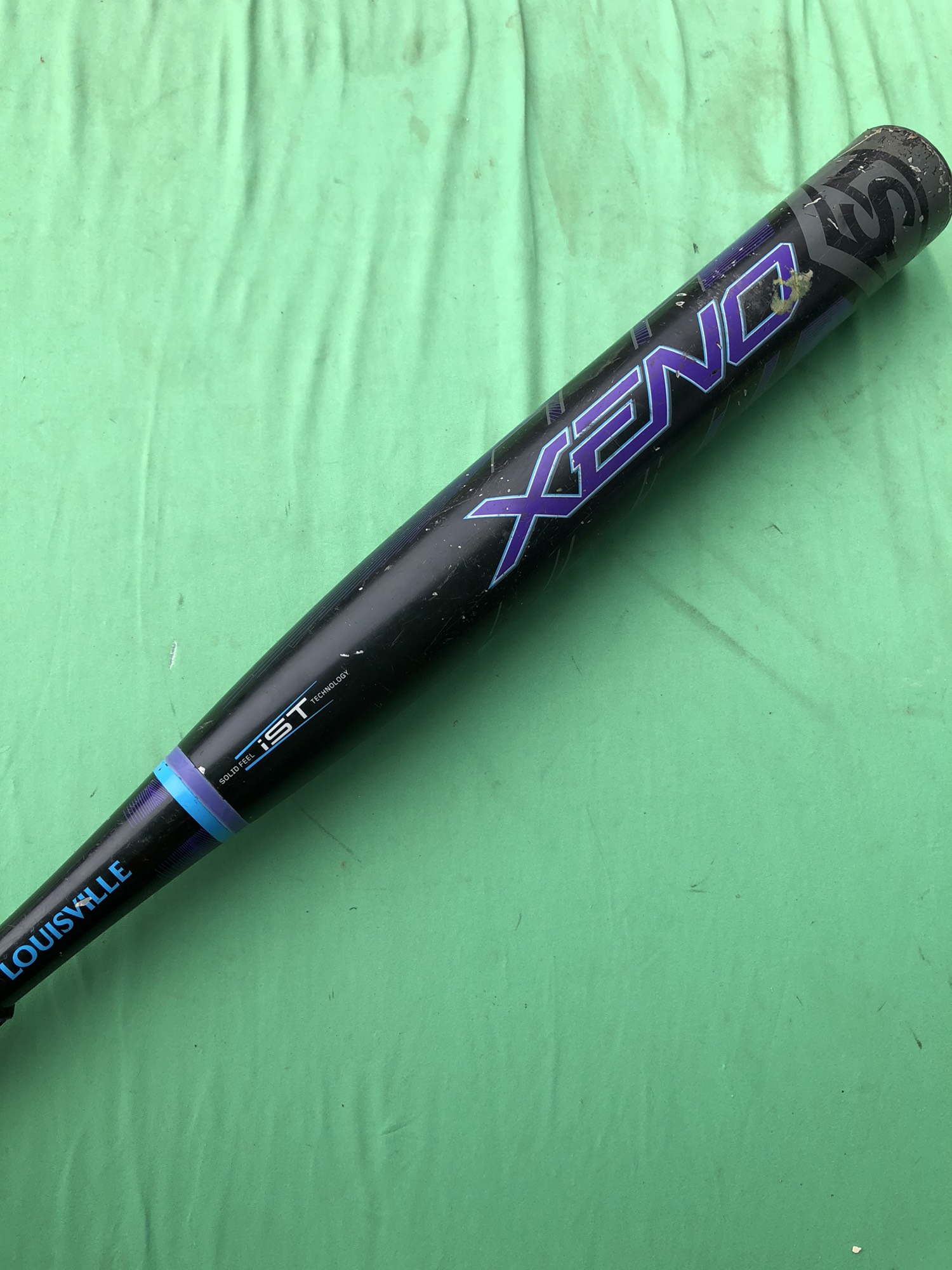Used 2020 Louisville Slugger Xeno Composite Bat 10 22OZ 32" SidelineSwap