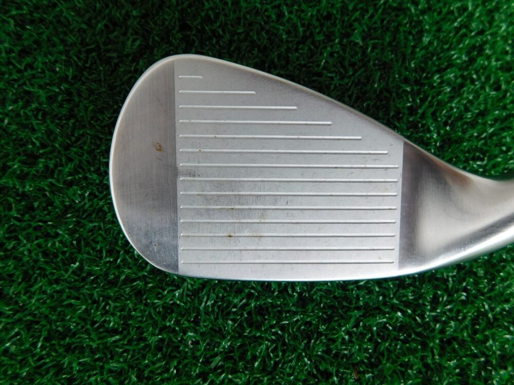 Titleist T400 9Iron w/ FUBUKI MV Series IR 55g Regular Flex Shaft