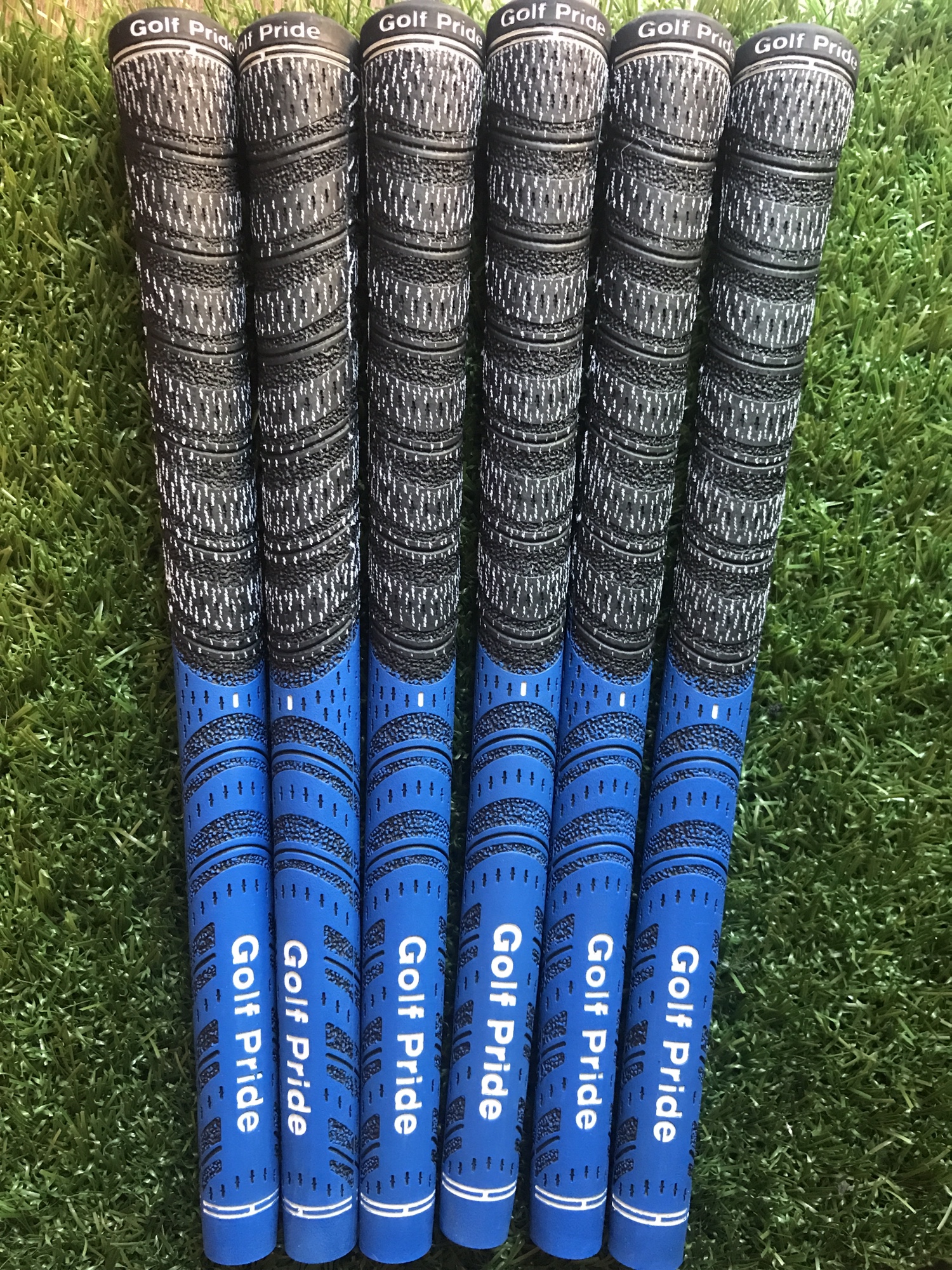 Set of 6 Golf Pride New Decade MCC Golf Grips 60 Round Standard Size