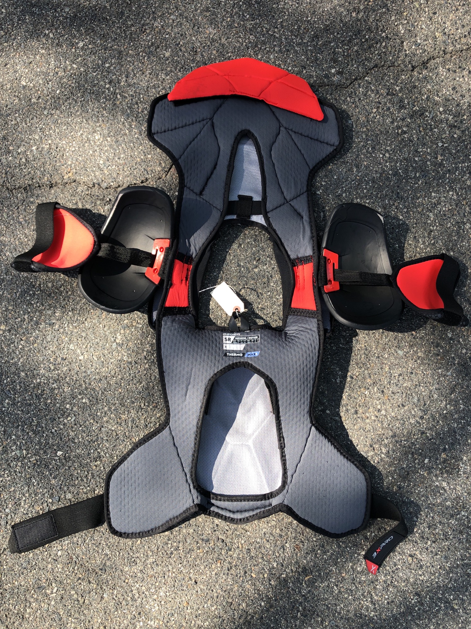 Senior Used Medium Bauer Vapor 3X Pro Shoulder Pads SidelineSwap