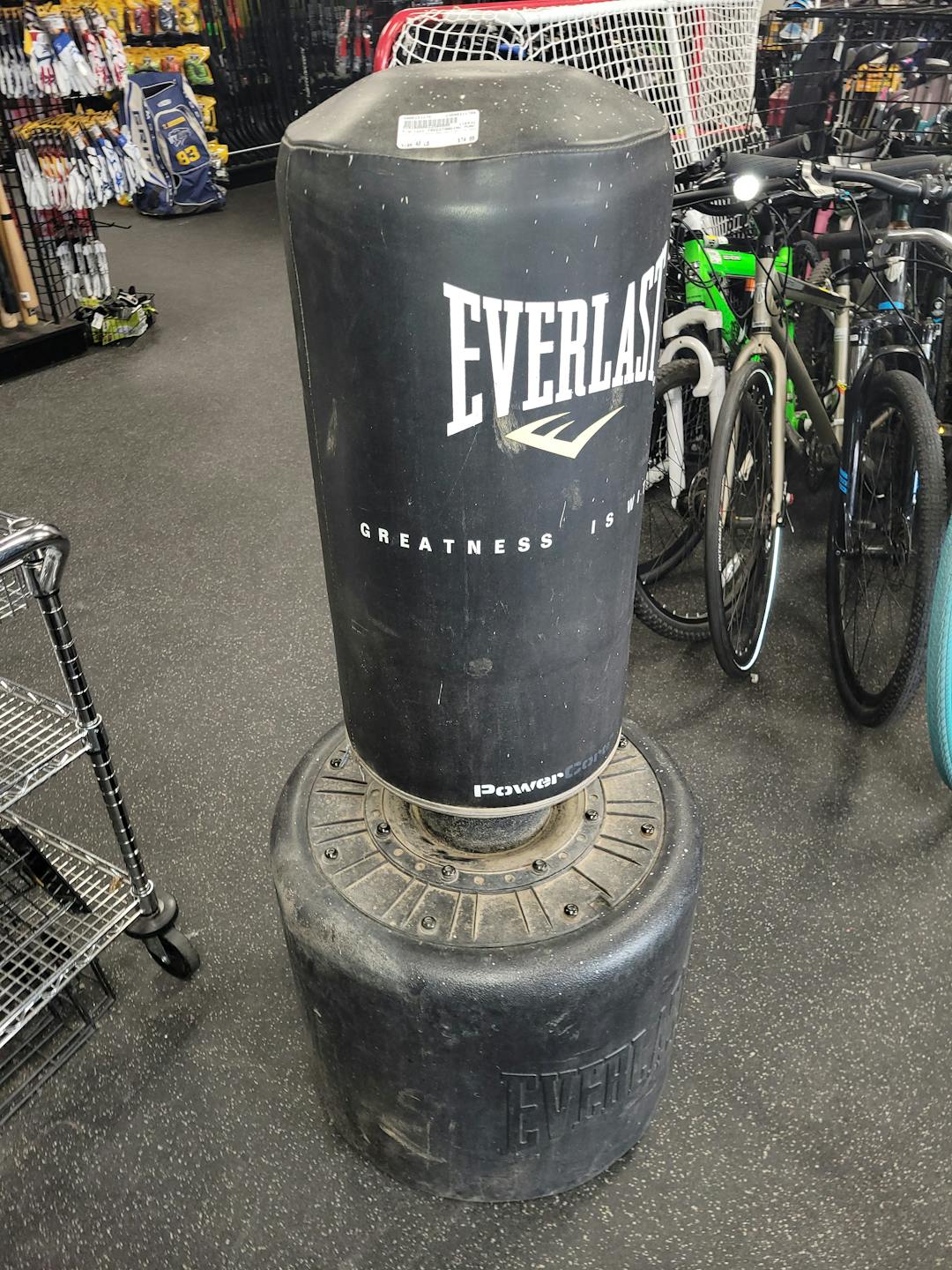 Used Everlast Freestanding Punching Bag 40 Lb Heavy Bags SidelineSwap