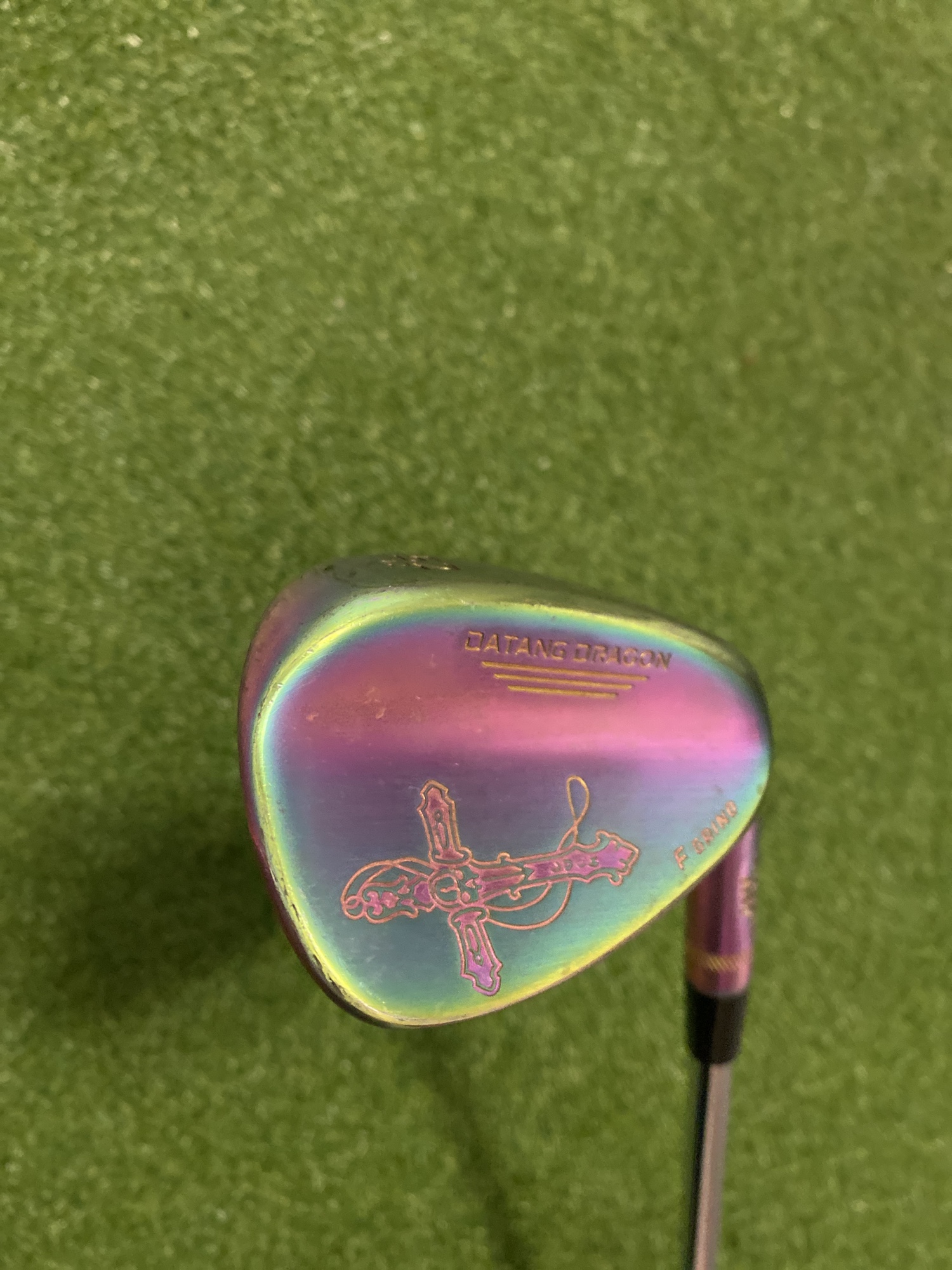 Datang Dragon Custom 52.12* gap wedge dynamic gold regular flex steel