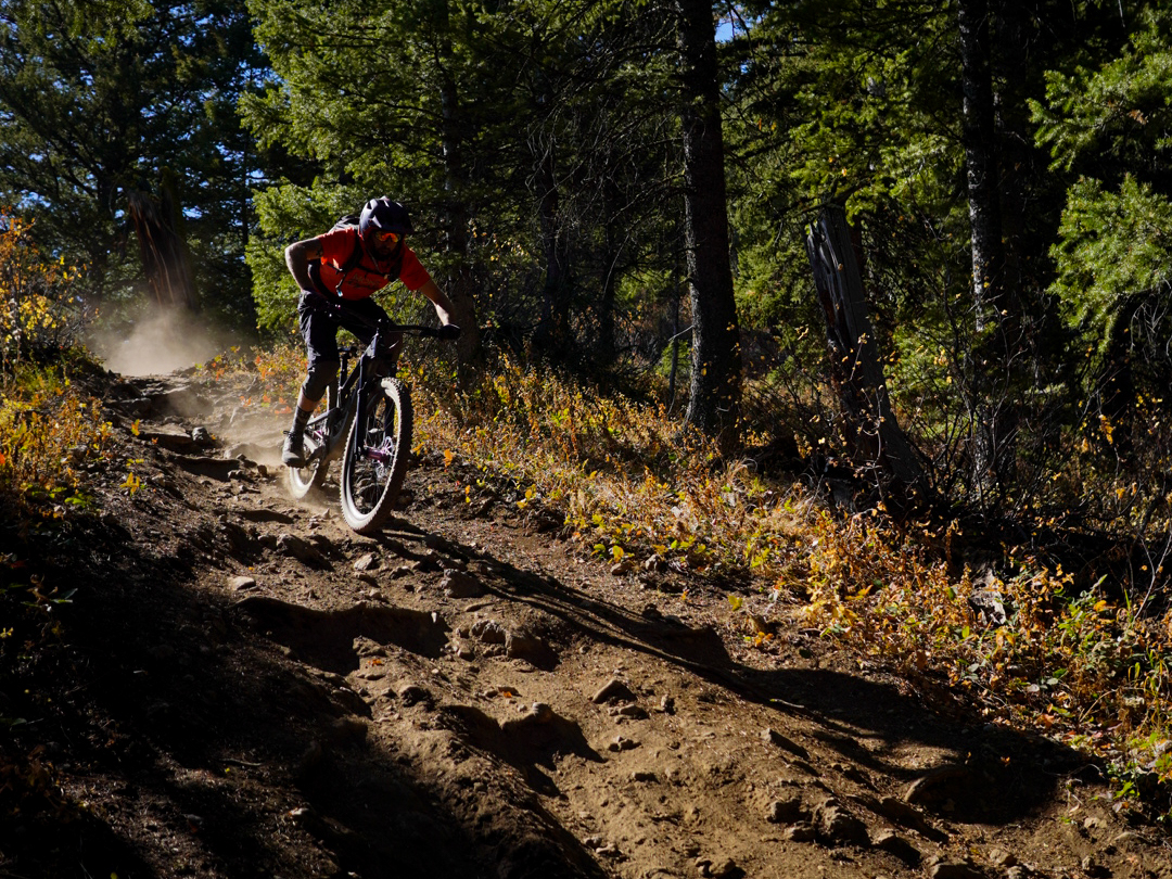 How to Rail Loose or Sandy Mountain Bike Trails Singletracks Mountain