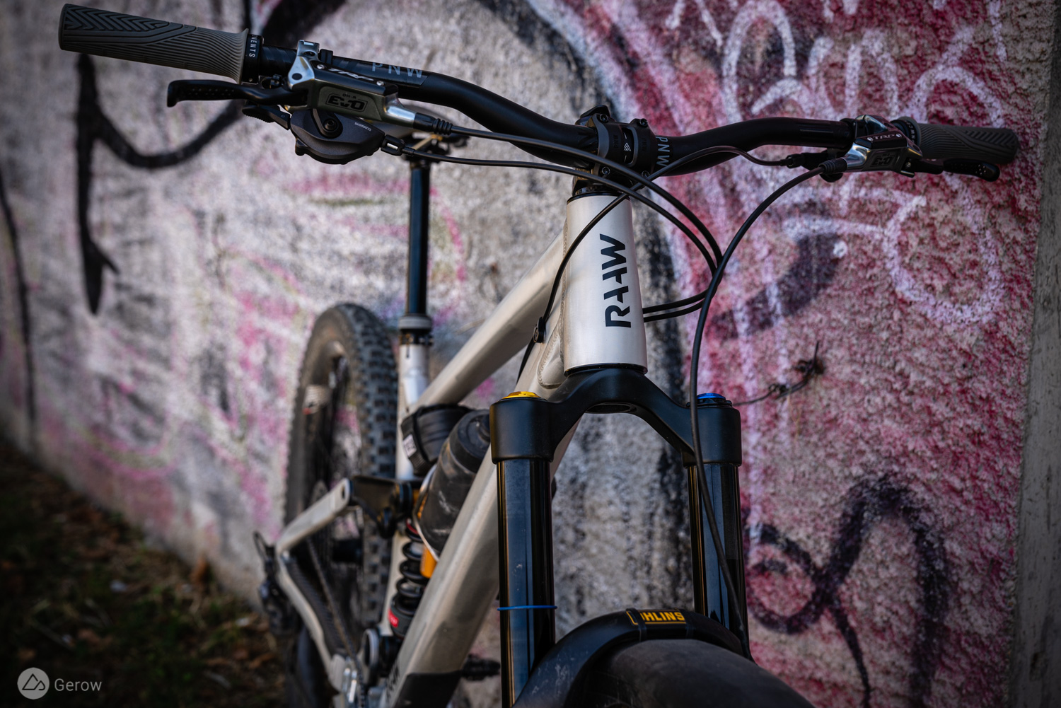 What Are Riser Handlebars Good For? Singletracks Mountain Bike News