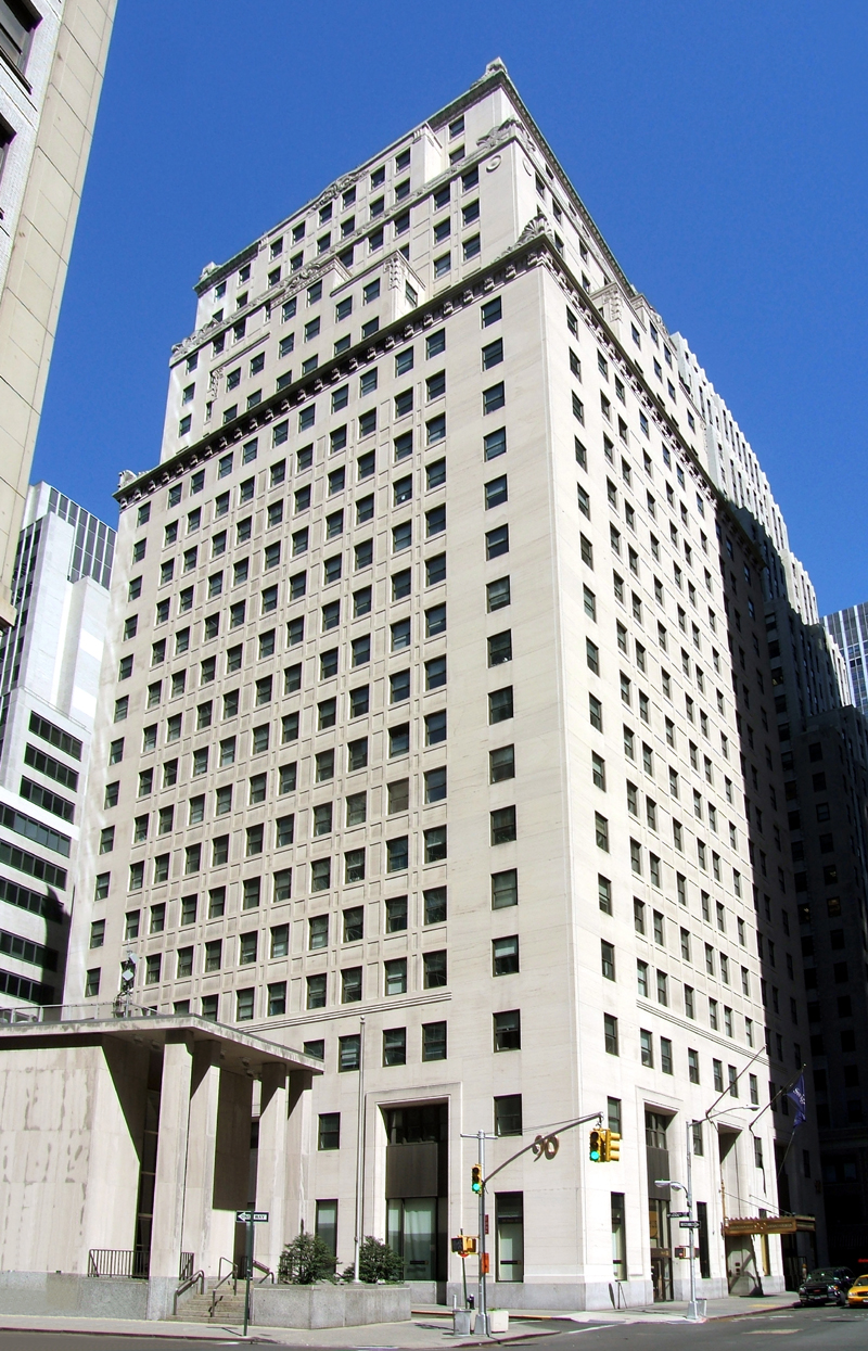 Cynthia Blog Flowers On Broad Street / Spello, Italy Travel Style