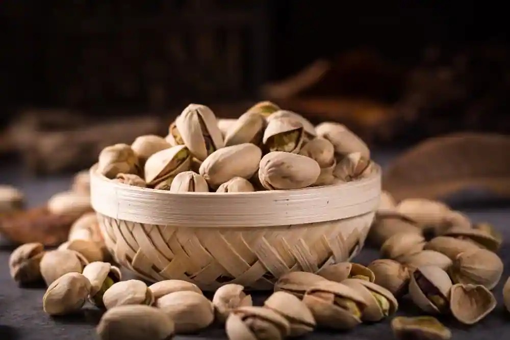 How To Eat Pistachio Best Ways To Use Pistachios In Kitchen