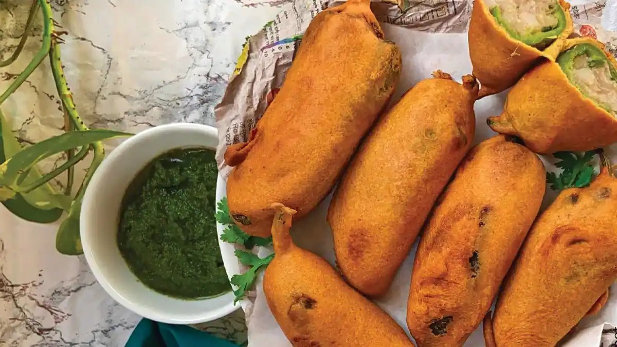 Aloo Stuffed Mirchi Bajji A Perfect Tea Time Evening Snack