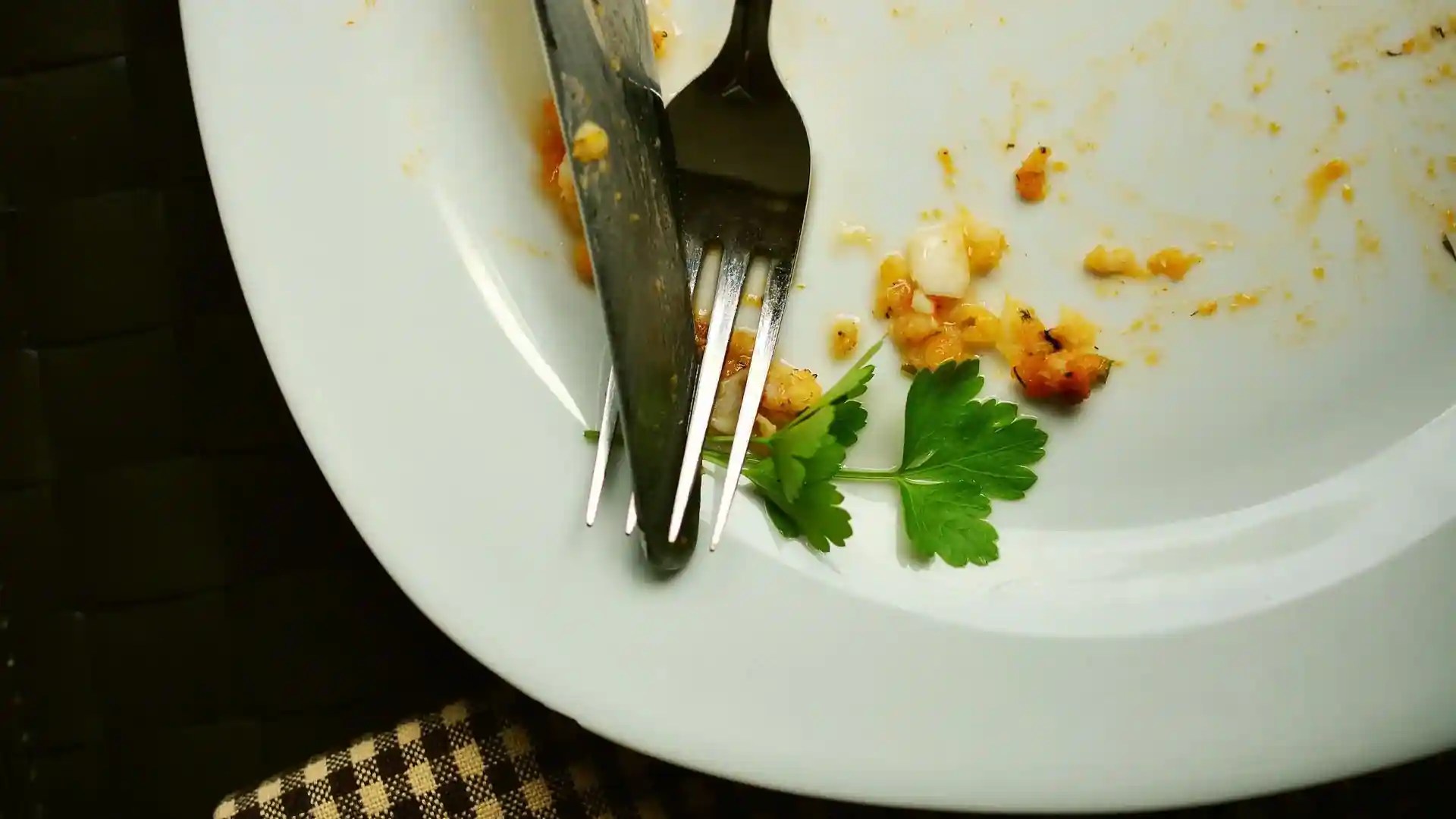 Dining Etiquette Decoding What Cutlery Signals Mean