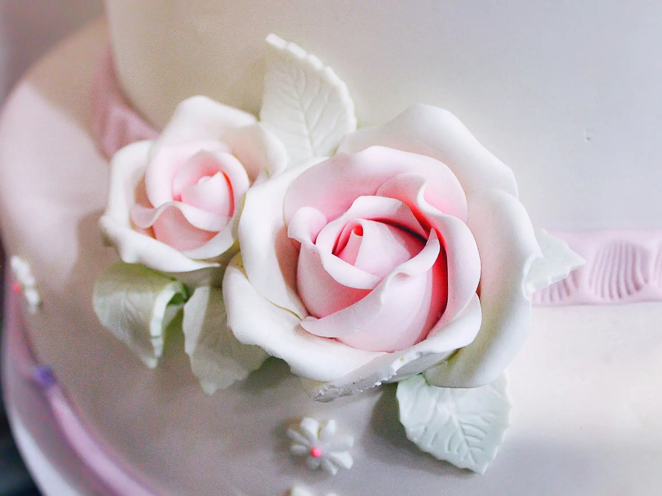 What Is Sugarpaste All You Need To Know About This Icing