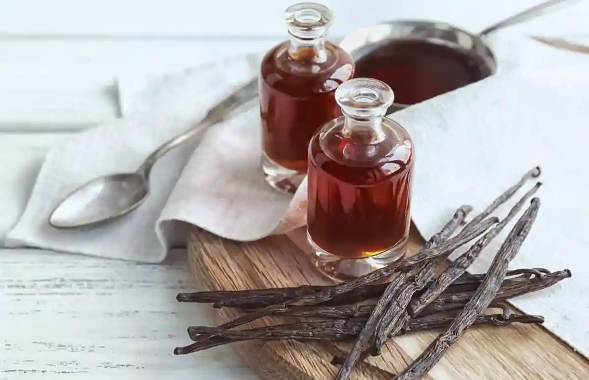 Vanilla Extract Vs Essence What’s The Difference Between These Baking