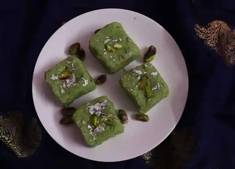 Pista Ki Lauj Give A Grand Finale To Your Karwa Chauth Fast With This