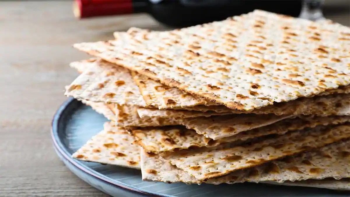 Matza A Healthy Jewish Flatbread You Must Try