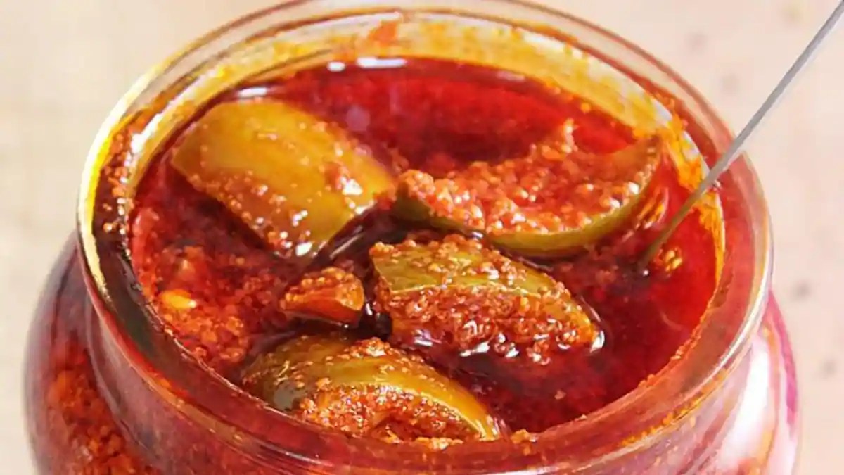 Aavakai, A Tangy Mango Pickle From Andhra Pradesh