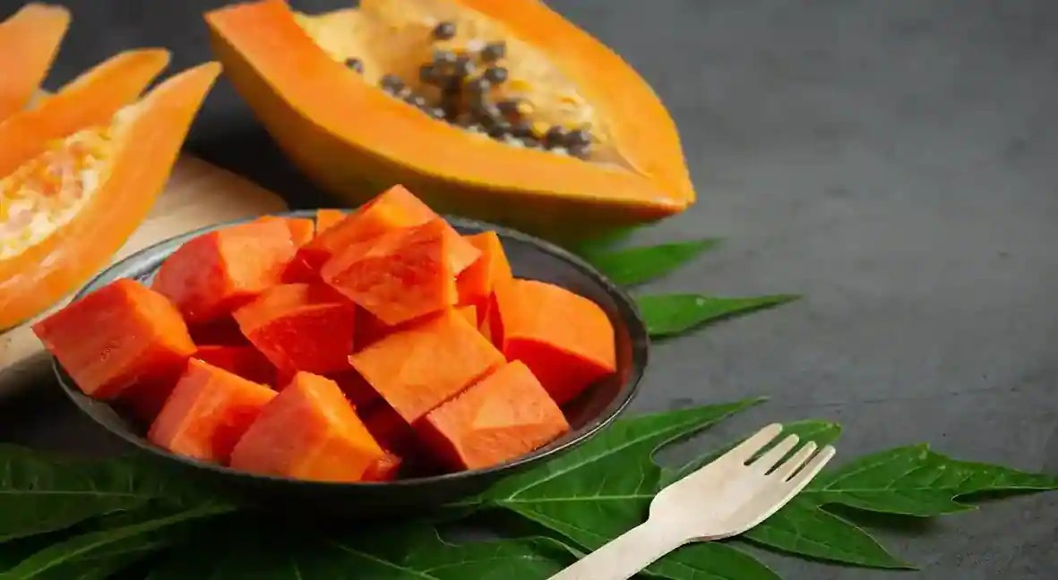 Love Papayas?10 Benefits Of Including Them To Your Diet