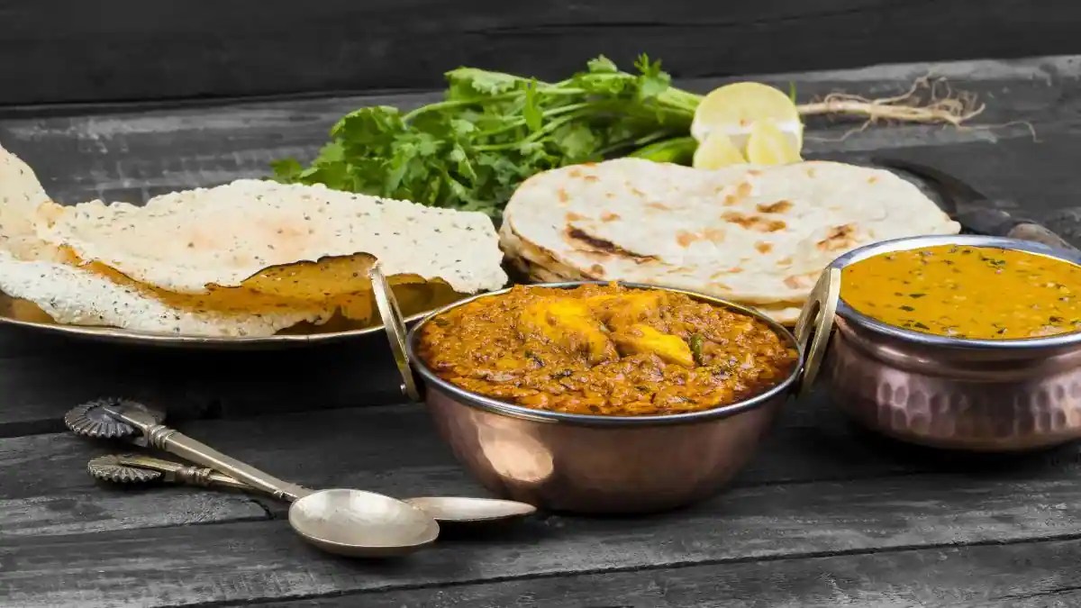 7 Pans You Need To A Pro At Indian Cooking