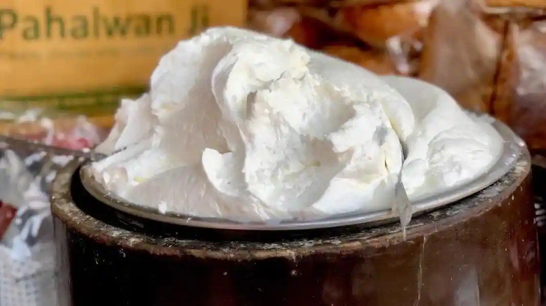 Bun Makkhan And Mattha A Timeless Breakfast Ritual In Kanpur