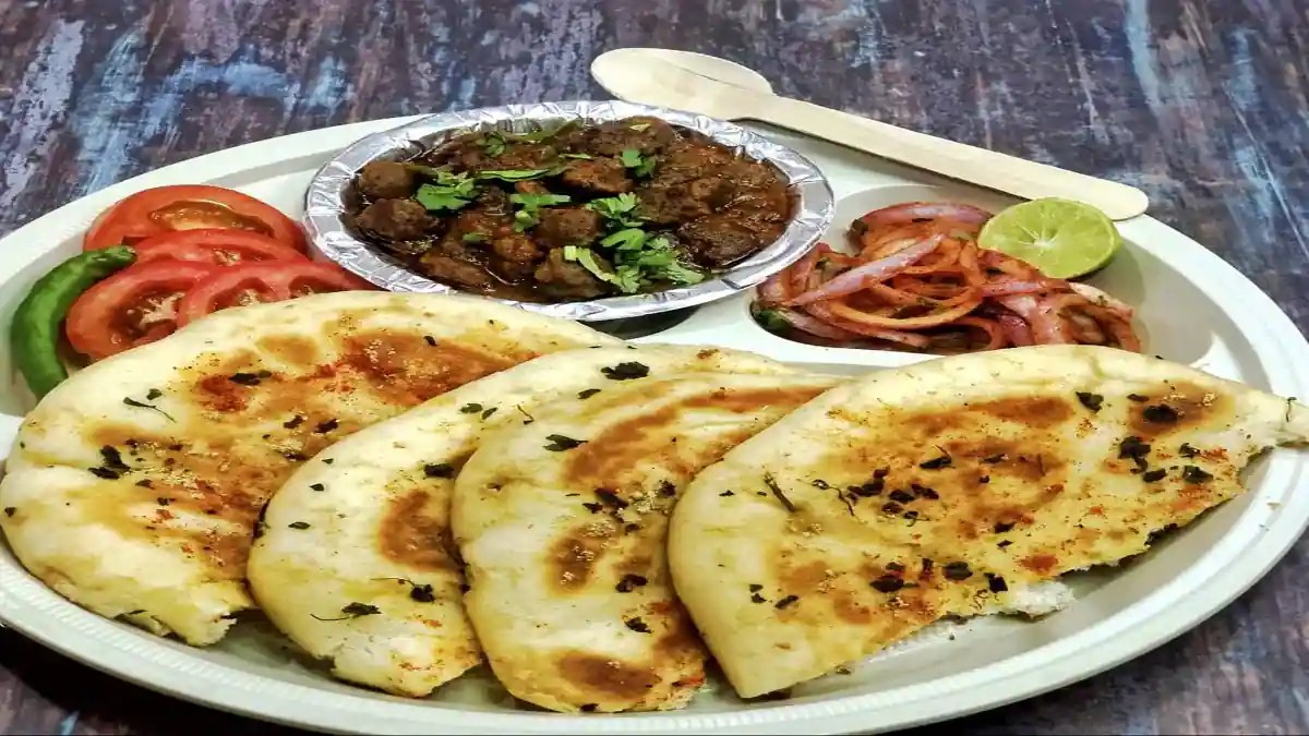 Amritsari Nutri Kulcha Kulchas With Street Style Soya Masala