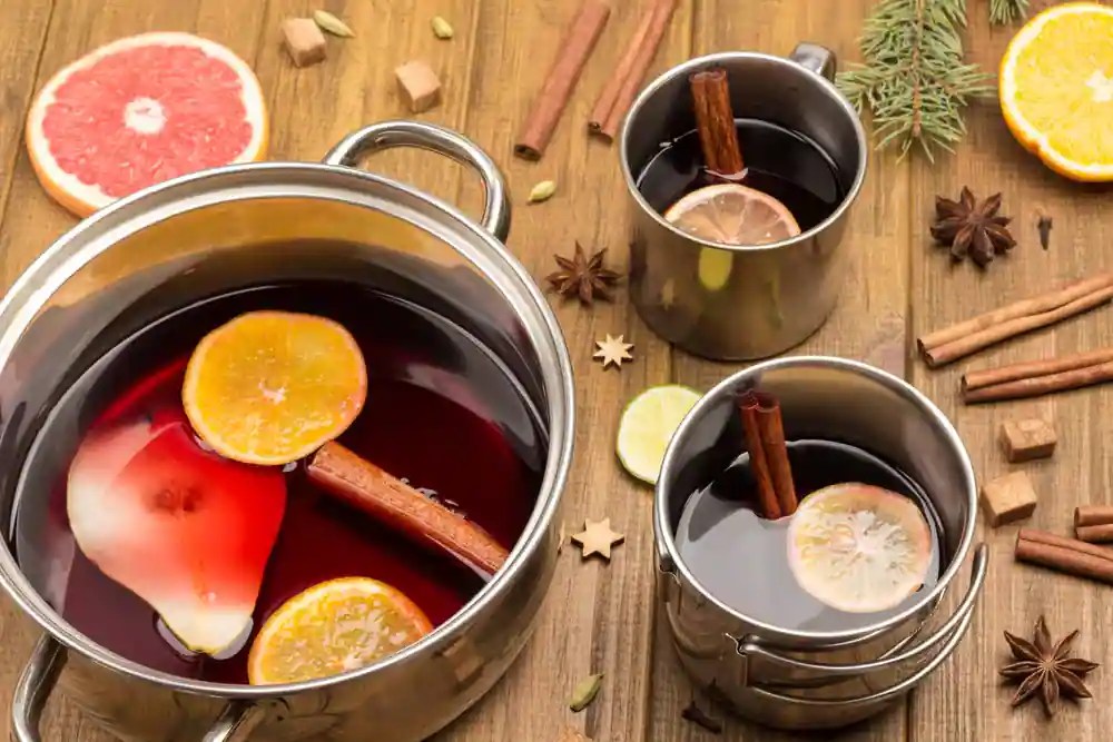 Use These Wines When It's Time To Make Some Mulled Wine