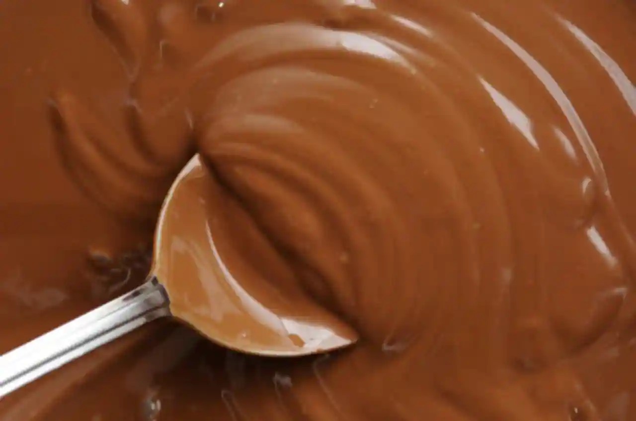 Try Making Dipping Chocolate At Home With These 5 Simple Steps