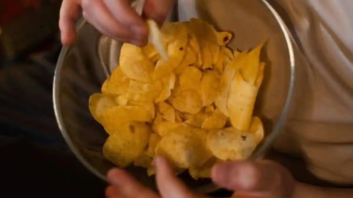 Crunch Quotient 7 Quick & Crispy Microwave Chips Recipes
