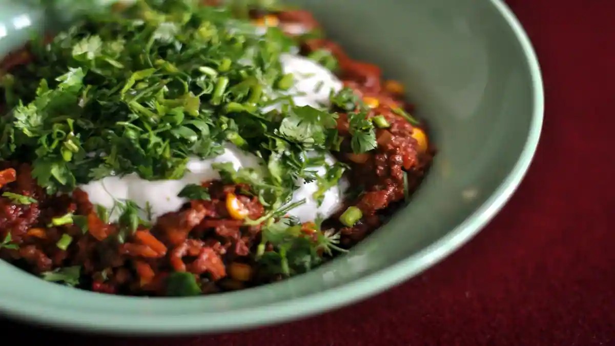 Chili Con Carne Origins, Preparations, and Delicious Variation