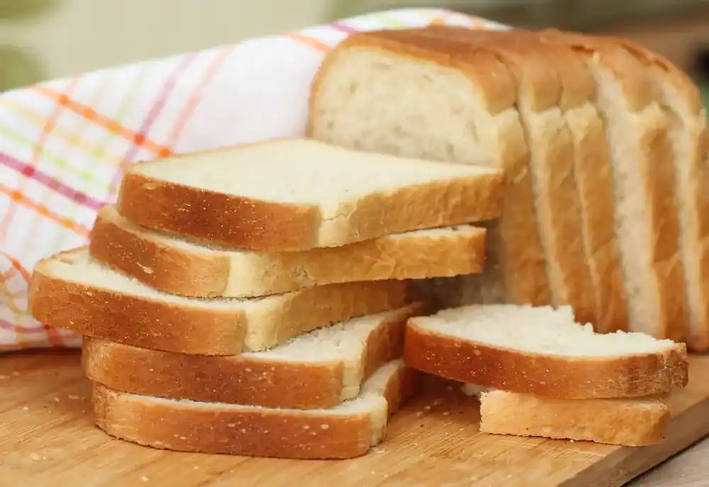 Having White Breads Everyday? You May Have These Health Changes
