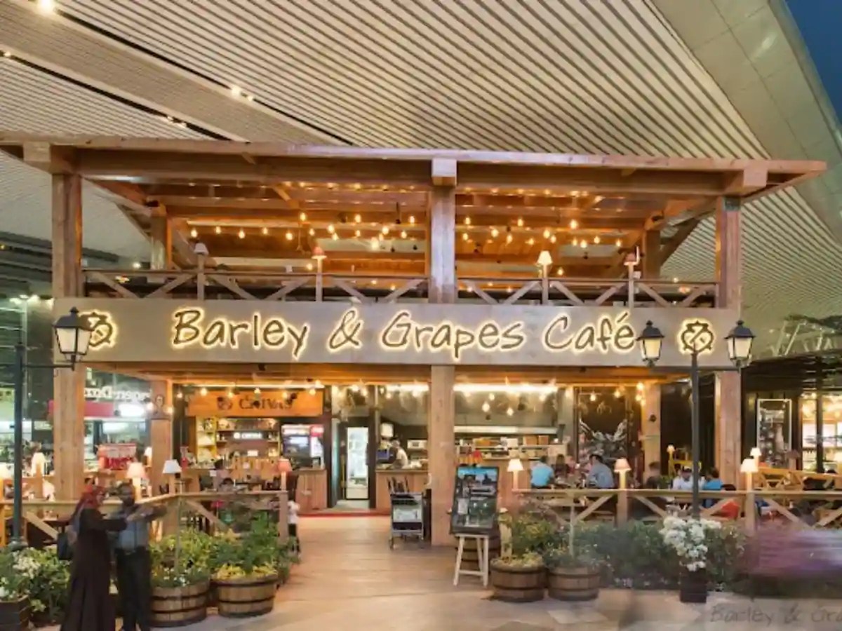 Check Out The 10 Best Restaurants In Bengaluru Airport