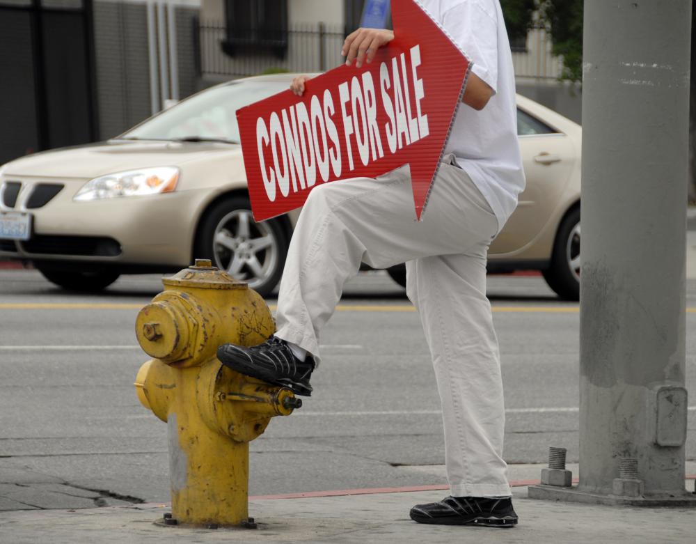 What is Sign Spinning? (with picture)