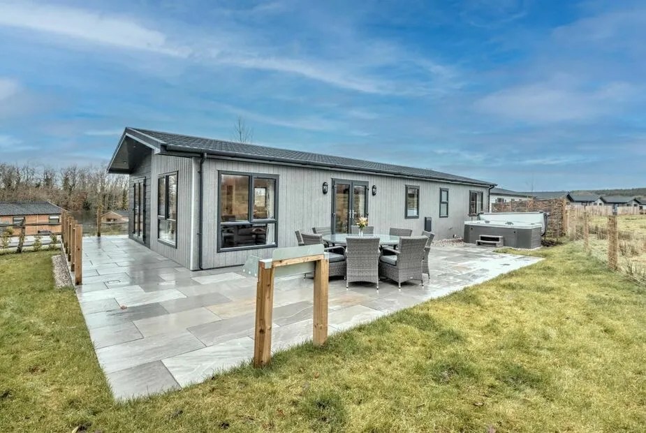 Blossom Lodge, 1 Roadford Lake Lodges, Lifton, Blossom Lodge, 1