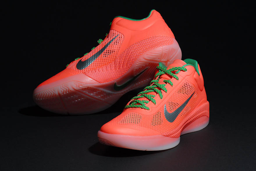 Nike Zoom Hyperfuse Low Elite Youth Basketball League Sole Collector