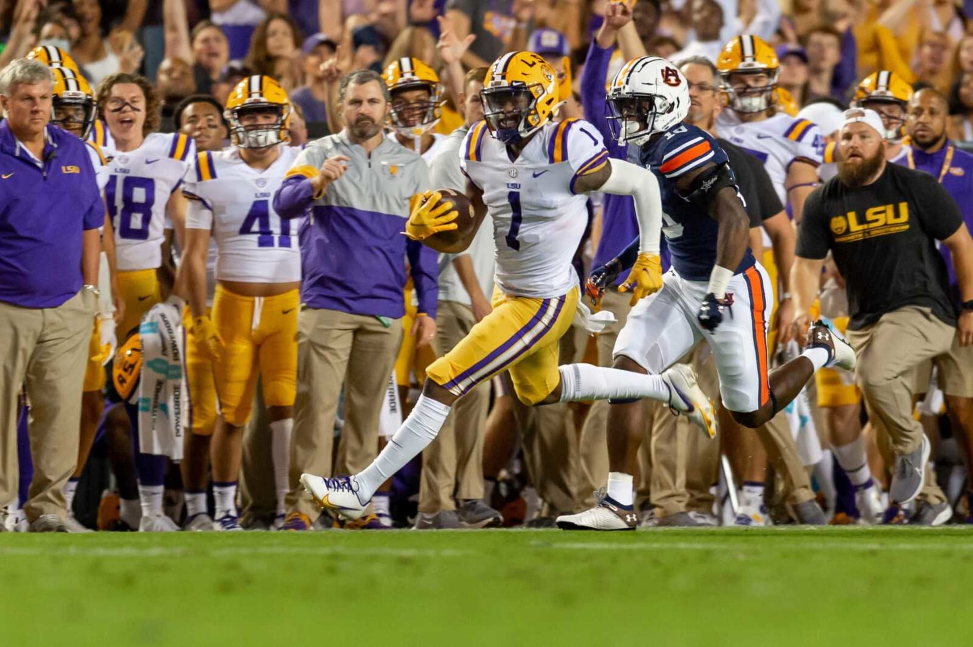 3 Wide Receivers The Chicago Bears Must Watch For 2023 Nfl Draft