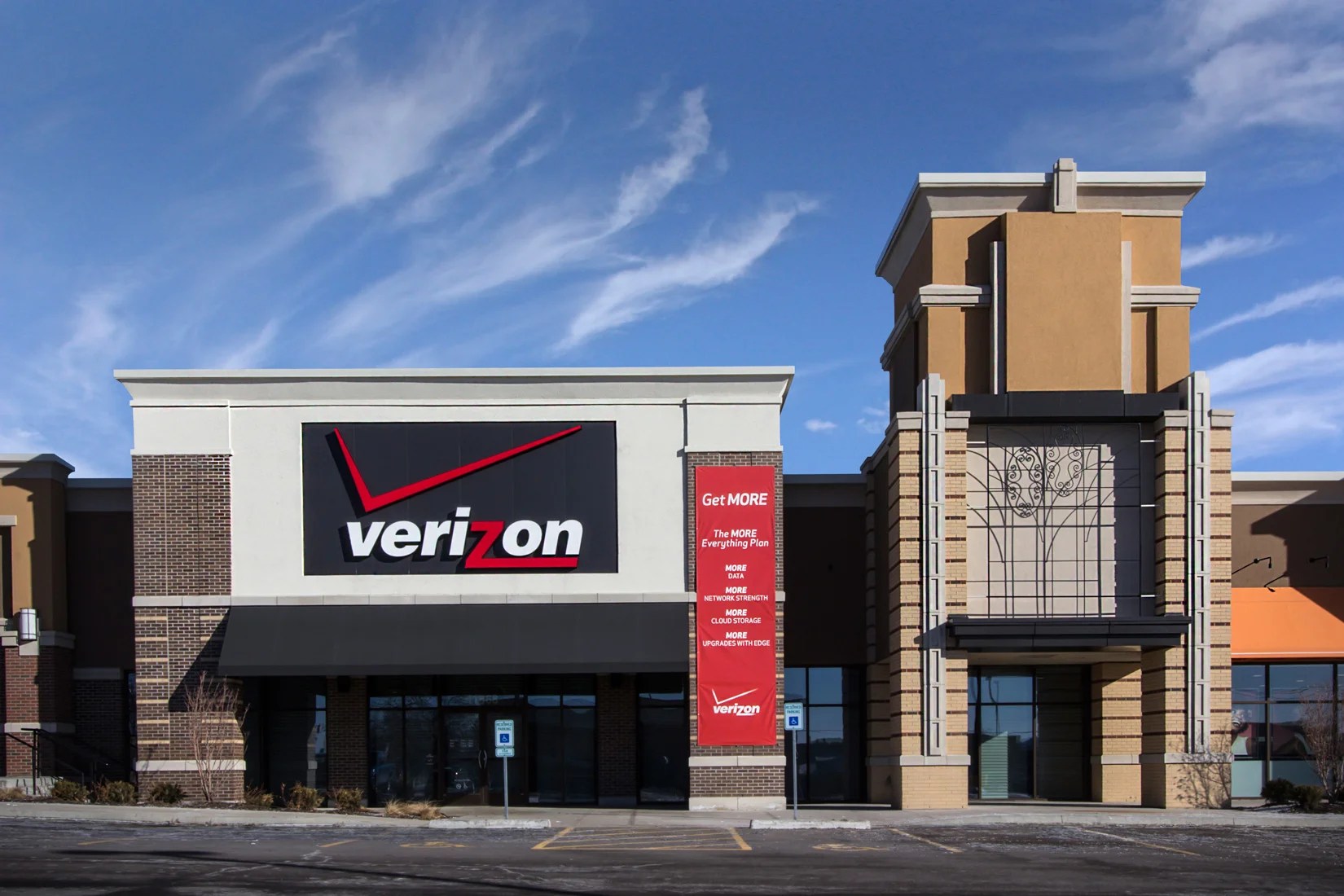 Verizon Wireless — KLOVER ARCHITECTS(02)