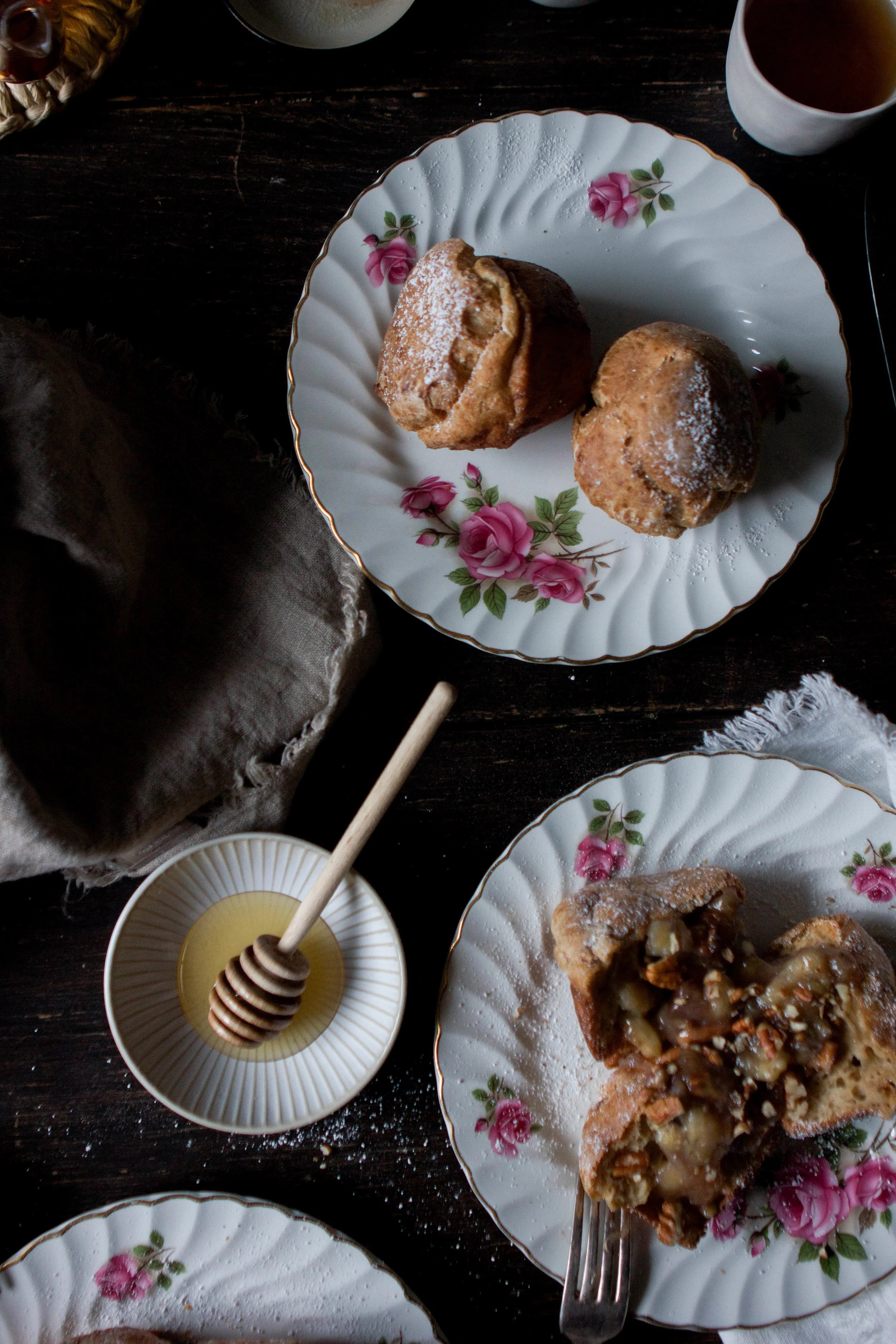 muffin pan pancake popovers + honey caramelized bananas & pecans — L E