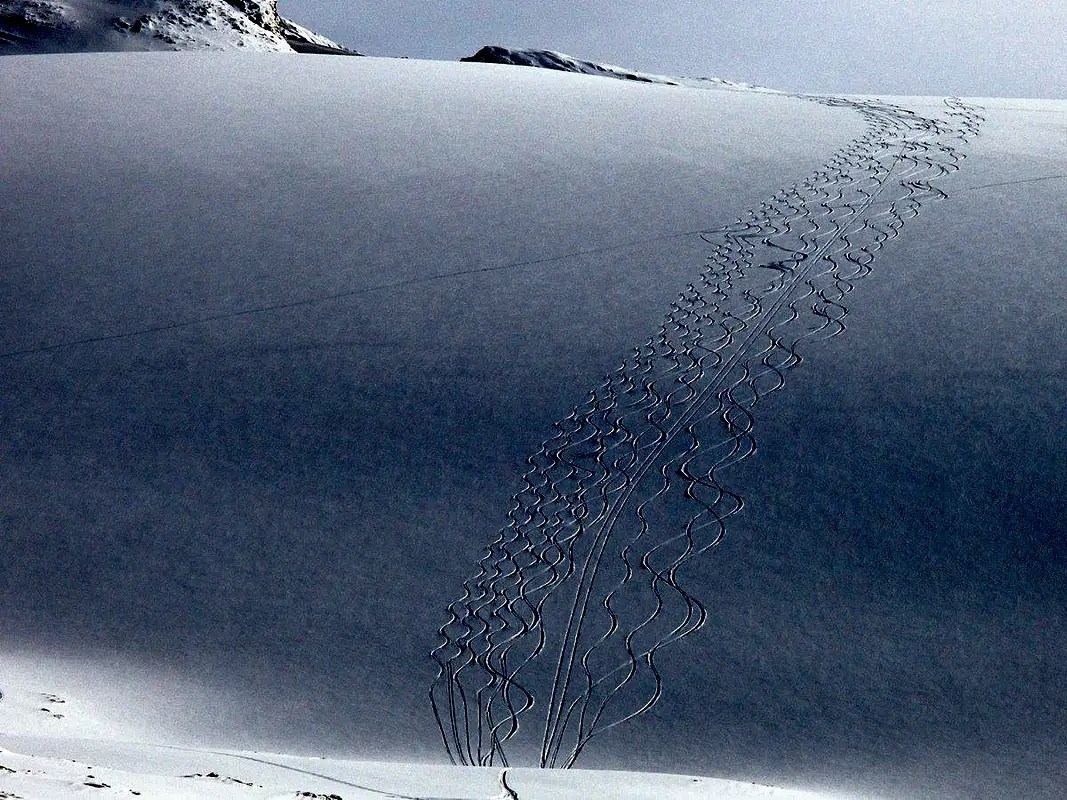 Blanket Mountain Glacier from Caribou Ridge Photos, Diagrams & Topos