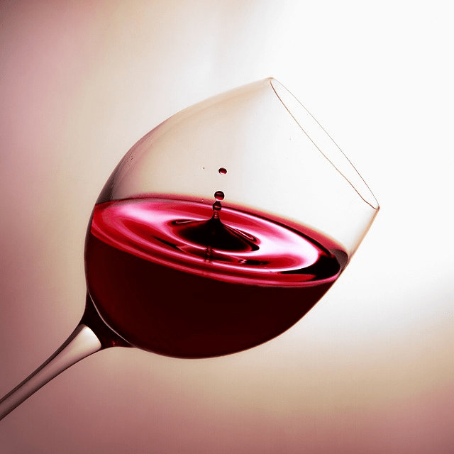 Can Drinking Red Wine Make Your Poop Black? Healing Picks