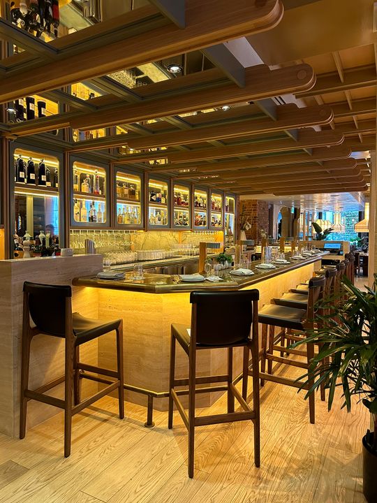 Mama C : chic adresse méditerranéenne dans le Vieux-Montréal - Tastet