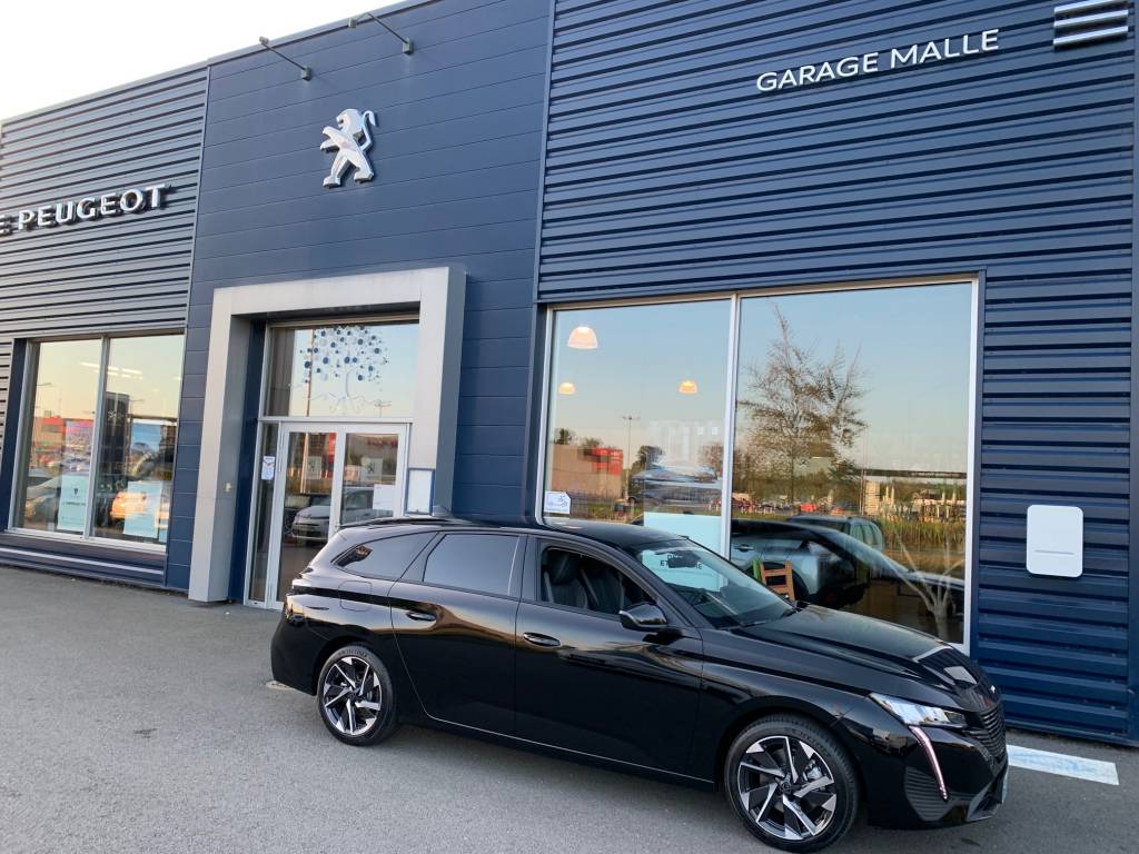 ÉQUIPEMENTS & OPTIONS