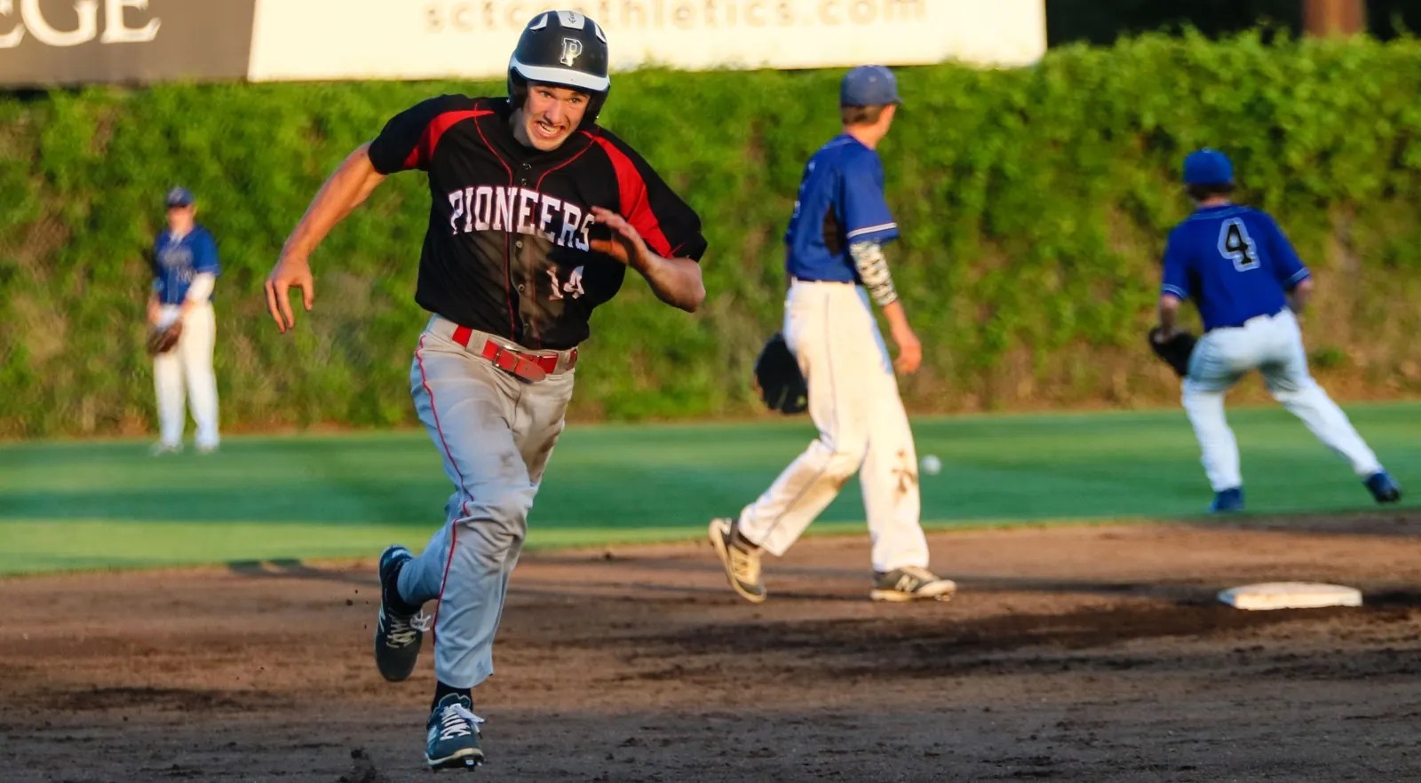 SFMSports High School / Pierz Pioneers vs Foley Falcons 6AA Baseball