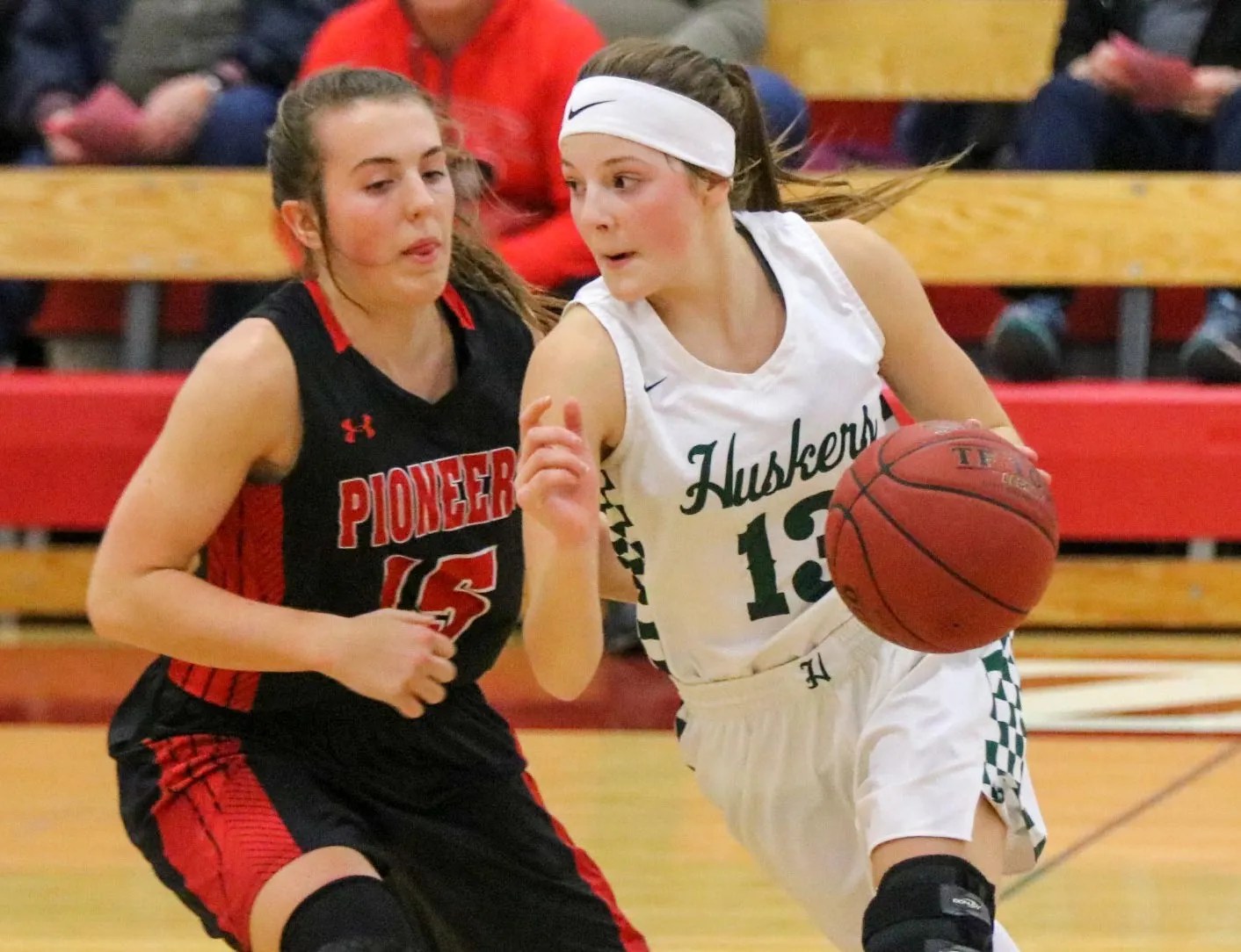 SFMSports High School / Pierz Pioneers vs Holdingford Huskers Girls Basketball December 3 2019