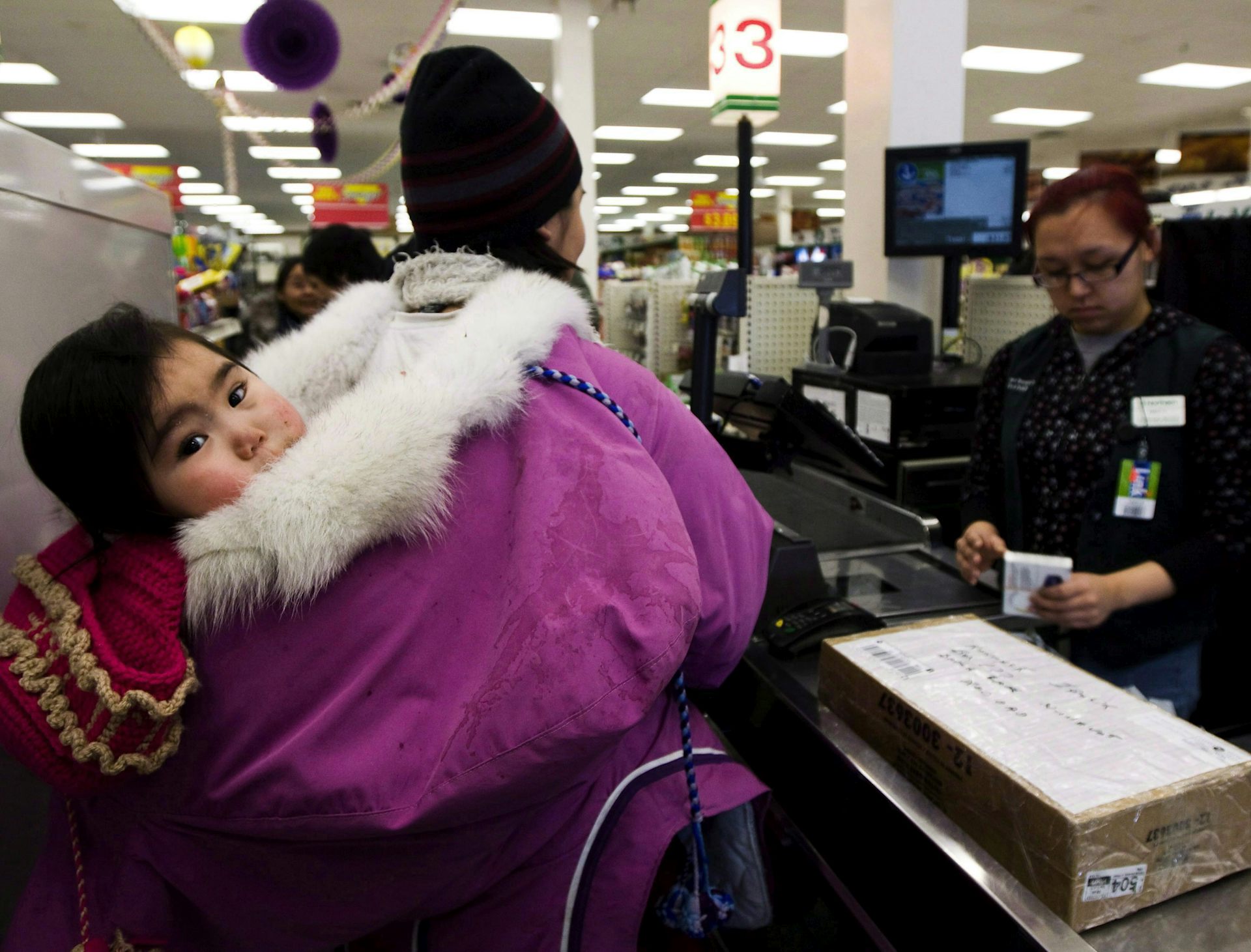 Los niños incuit en Nunavut enfrentan crisis preventiva para la seguridad alimentaria