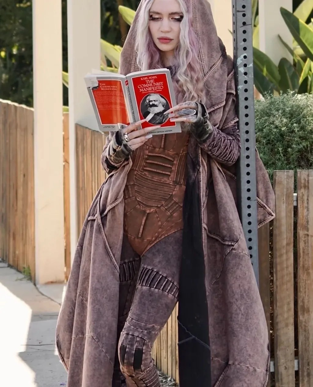 Mismatched nails are this autumn's coolest trend The Face