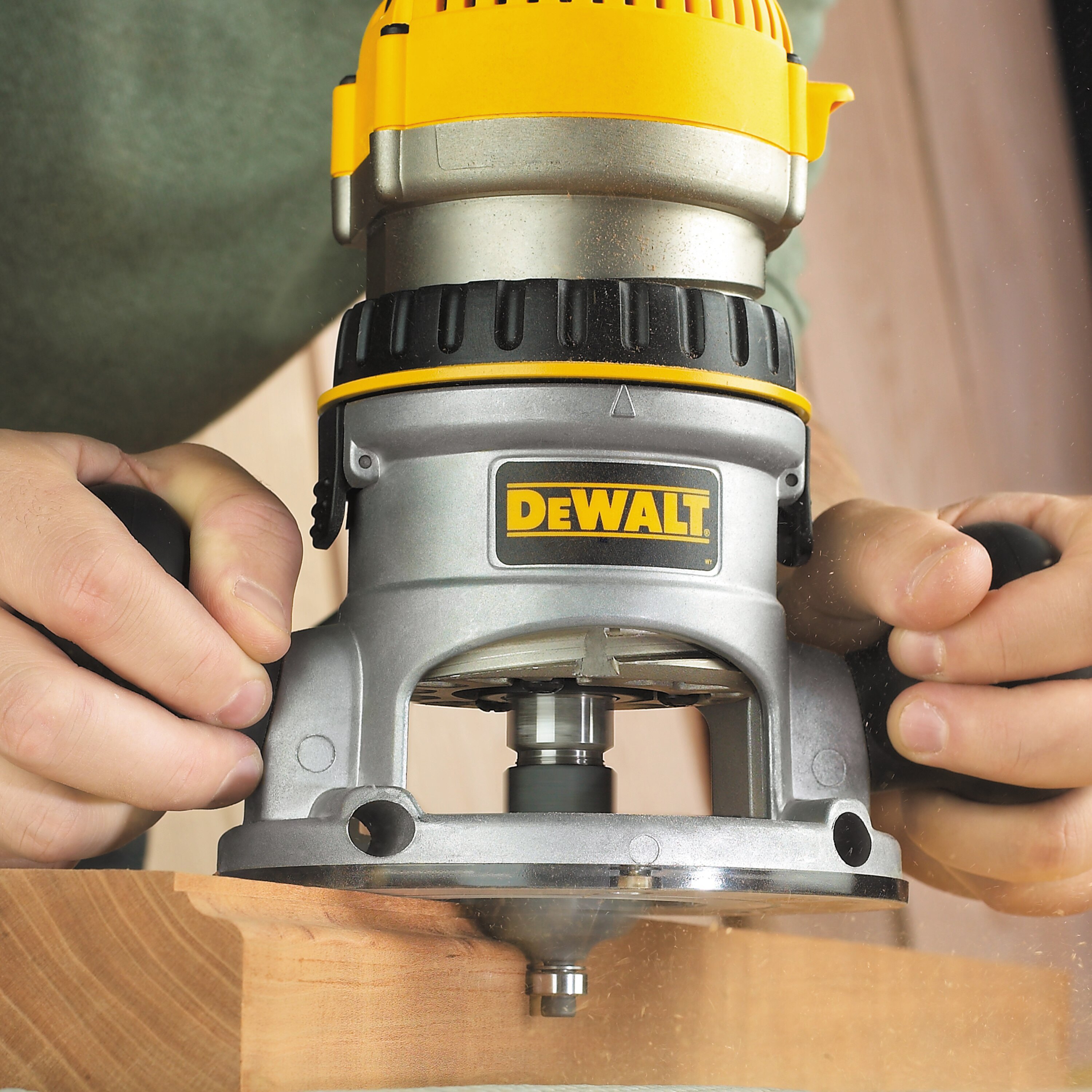 DeWALT® DWDW616 Corded 120 V 13/4 hp 11.0 A 24500 RPM Router