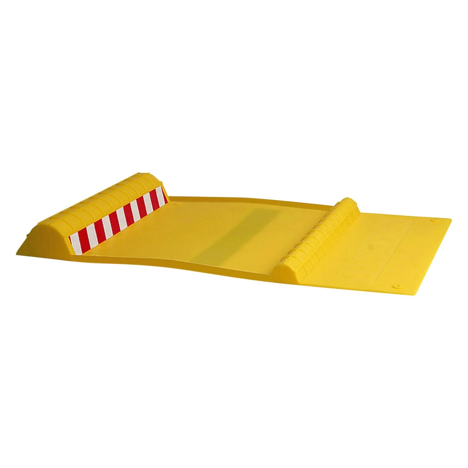 MAXSA® 37356 Park Right™ 21.5" x 11" x 2" Yellow Polypropylene