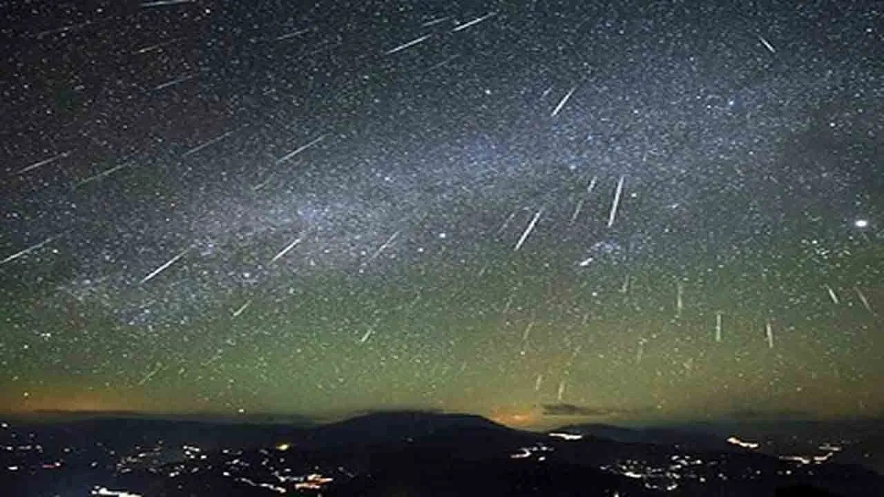 Leonid Meteor Shower আগামী ১৭ নভেম্বর চূড়ান্ত পর্যায়ে পৌঁছোবে এই