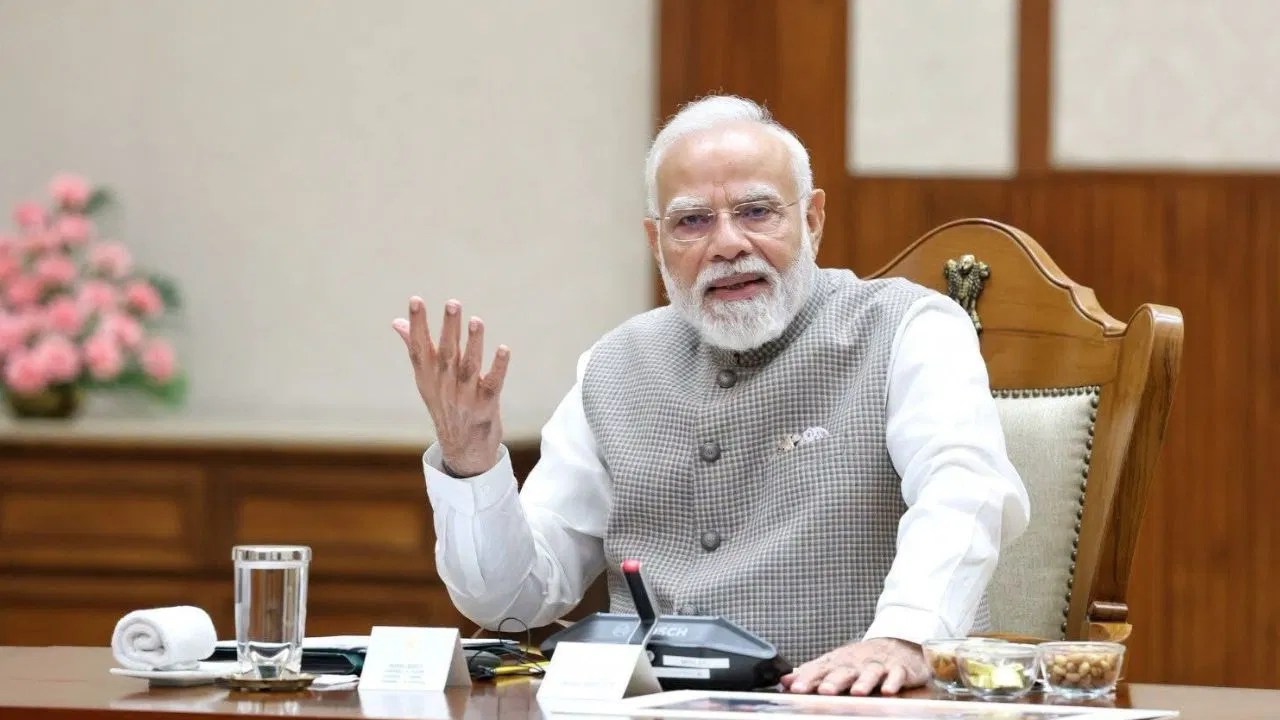 ২৫ বছর নয়, থামবেন না মোদী! বিকশিত ভারতের পথে অবিচল প্রধানমন্ত্রী
