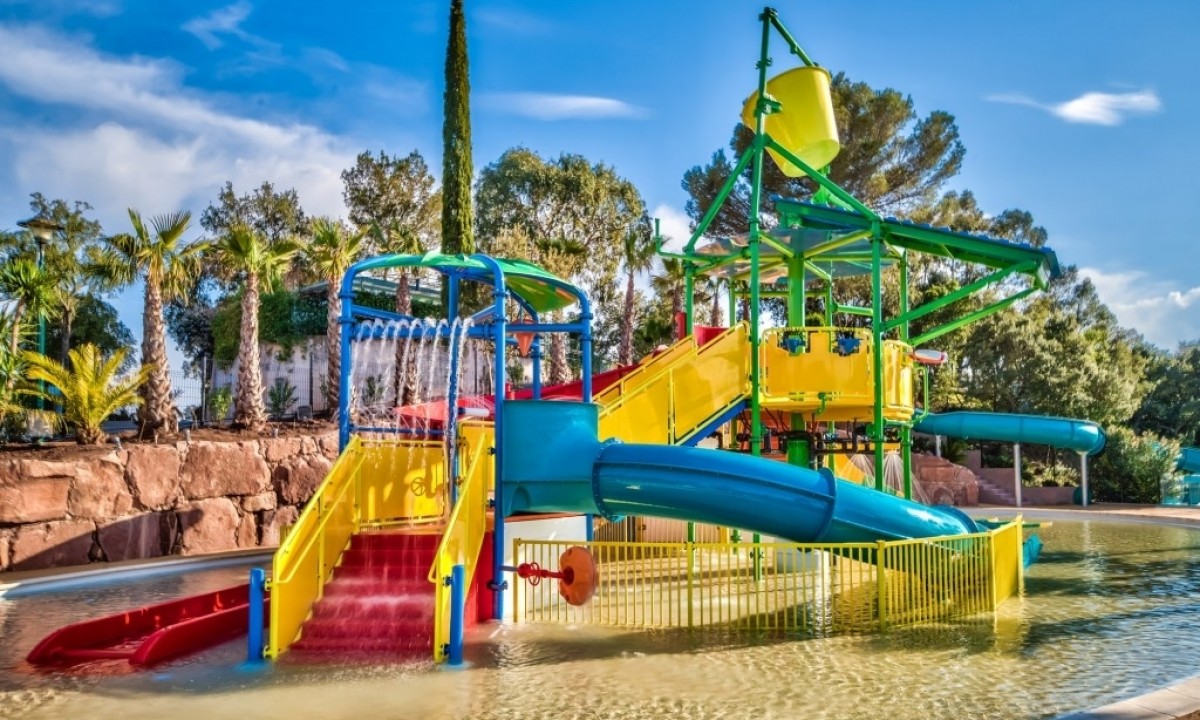 Camping Saint Raphael Esterel Caravaning - Esterel Caravaning Campingplatz Cote D Azur Frankreich Allcamps