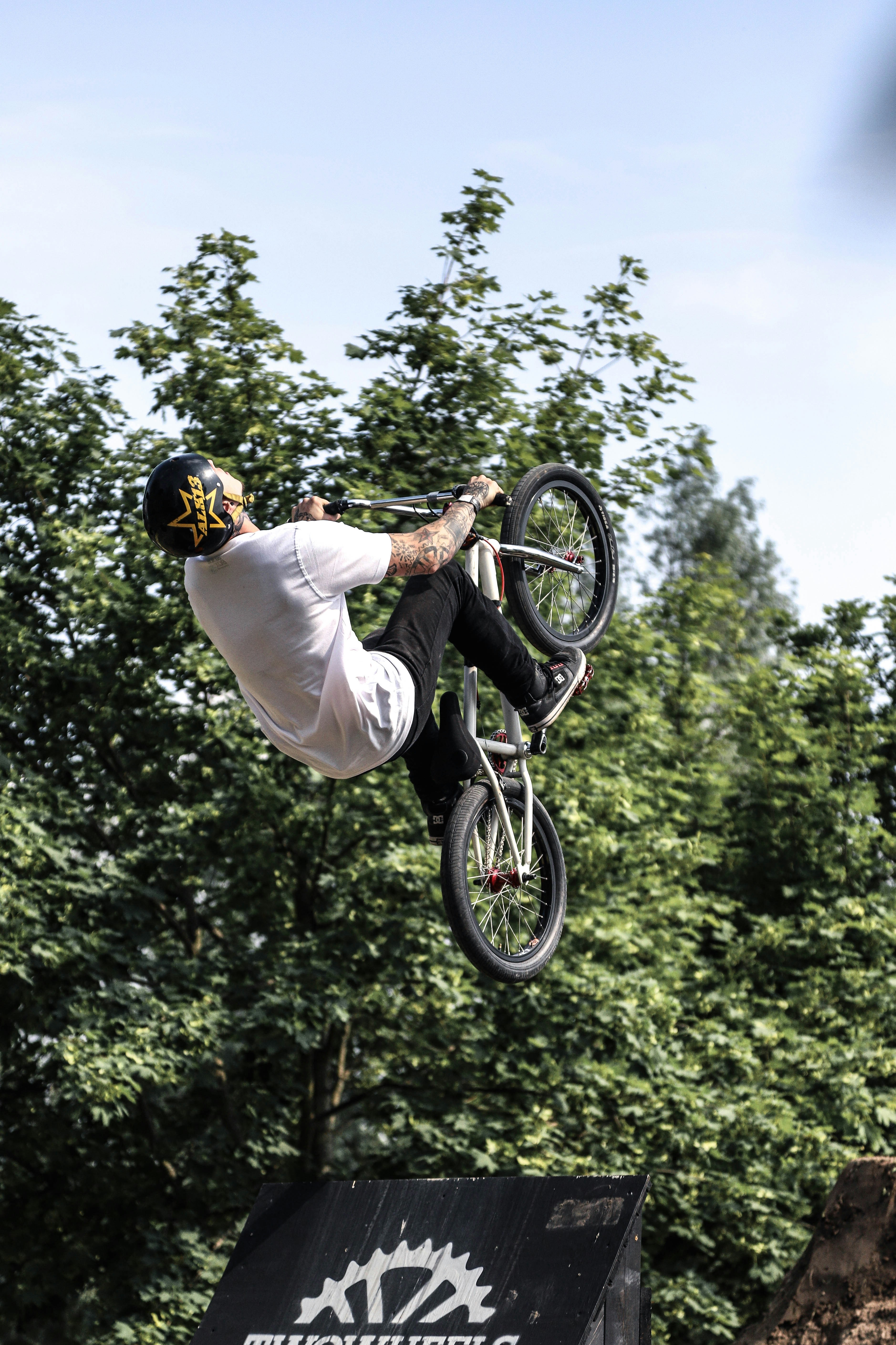 Bmx Trick Pictures Download Free Images on Unsplash